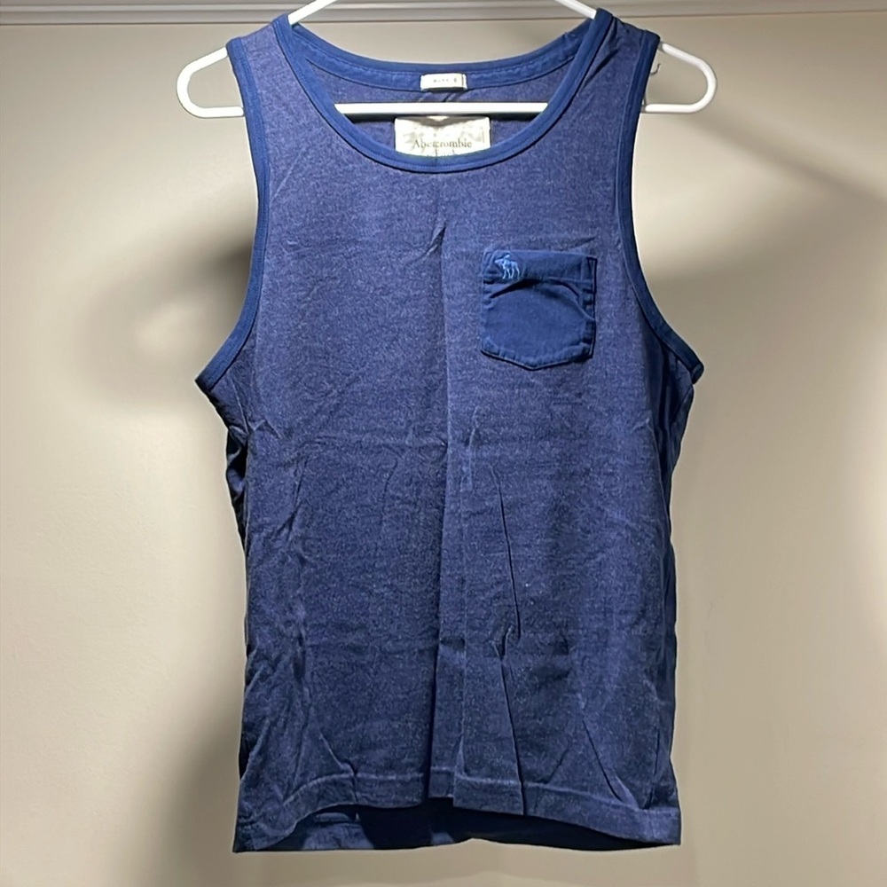 Abercrombie & Fitch Navy Men’s Muscle Tank - Small